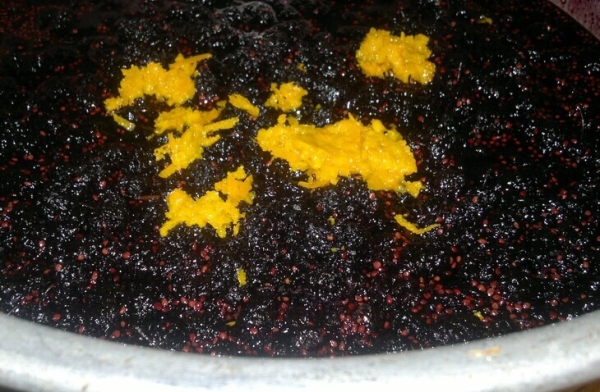 Варенье из шелковицы с апельсином Варенье из шелковицы с апельсином