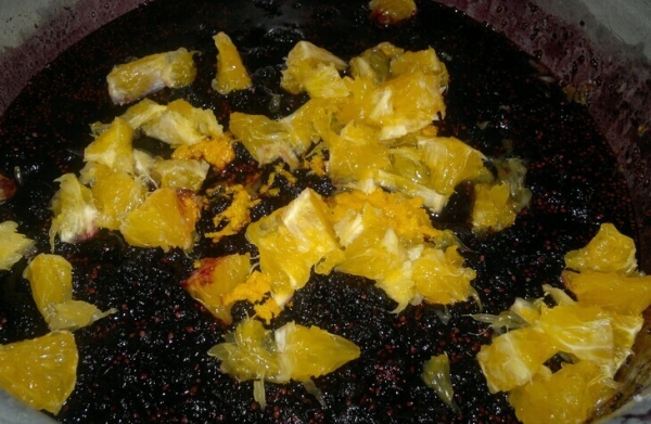 Варенье из шелковицы с апельсином Варенье из шелковицы с апельсином