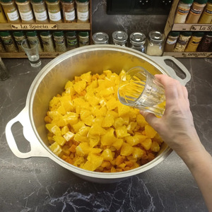 Варенье с тыквой, курагой и апельсинами