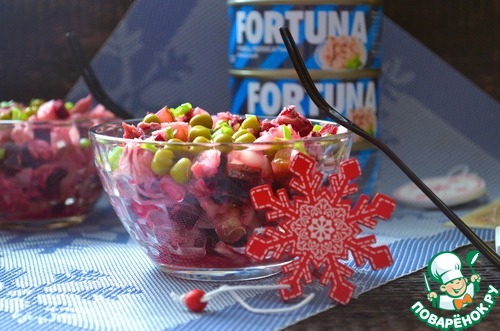 Винегрет с острой капустой и тунцом Винегрет с острой капустой и тунцом