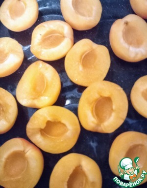 Закуска из абрикосов и Дорблю Закуска из абрикосов и Дорблю