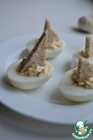 Закуска "Парусники" из яиц