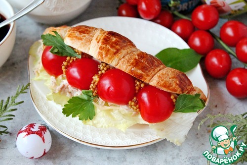 Закусочные круассаны с тунцом