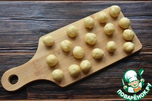 Закусочные орешки с тунцом и рикоттой Закусочные орешки с тунцом и рикоттой