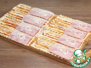 Закусочные слойки с копчено-вареным беконом Закусочные слойки с копчено-вареным беконом