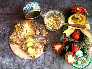 Закусочные тосты с тунцом