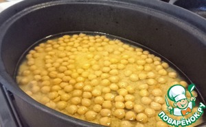 Запеченная морковь с нутом, финиками, фетой Запеченная морковь с нутом, финиками, фетой