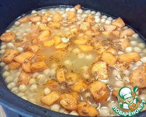 Запеченная морковь с нутом, финиками, фетой Запеченная морковь с нутом, финиками, фетой