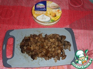 Запеченная скумбрия с овощами и сыром