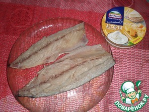 Запеченная скумбрия с овощами и сыром