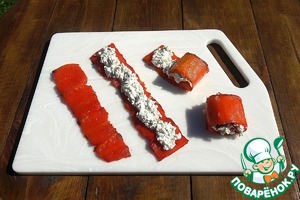 Запеченные перцы с сырной начинкой