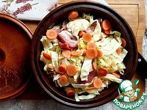 Запечённая пряная индейка с молодой капустой Запечённая пряная индейка с молодой капустой