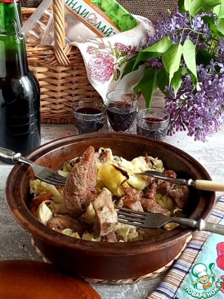 Запечённая пряная индейка с молодой капустой Запечённая пряная индейка с молодой капустой