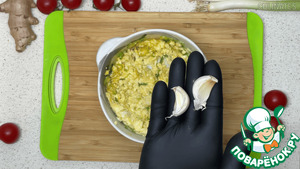 Запечённые булочки с сыром и помидорами