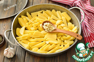 Запечённый картофель с чесноком по-провански