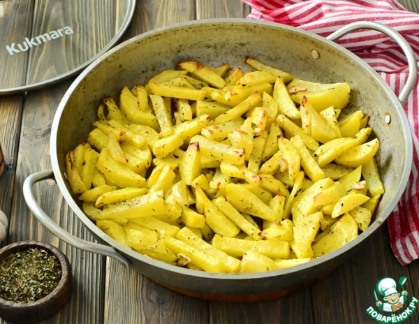 Запечённый картофель с чесноком по-провански