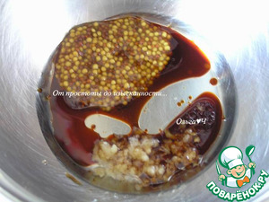 Запечёные шампиньоны в пикантной заправке