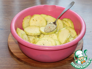 Запеканка с картофелем, кабачками, мясным фаршем Запеканка с картофелем, кабачками, мясным фаршем