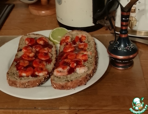 Жареный хлеб с креветками по-корейски Жареный хлеб с креветками по-корейски