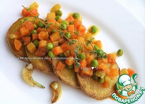 Жареный картофель с овощным рагу Жареный картофель с овощным рагу