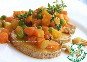 Жареный картофель с овощным рагу Жареный картофель с овощным рагу