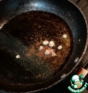 Жареный рис с крабом и яйцом Жареный рис с крабом и яйцом