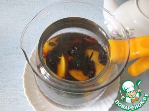 Жасминовый чай с фруктами