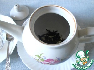 Жасминовый чай с фруктами