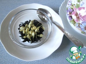Жасминовый чай с фруктами