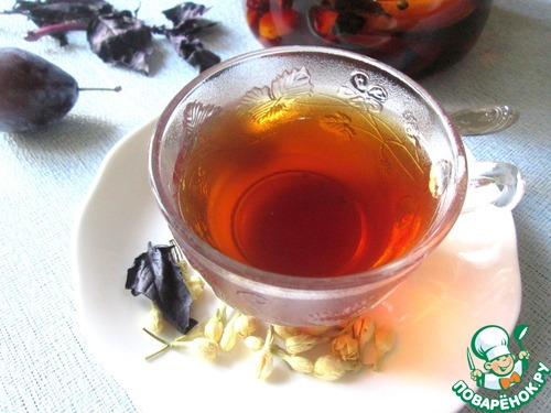 Жасминовый чай с фруктами