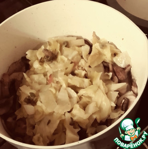 Зимний суп с грибами, картофелем, грюйером